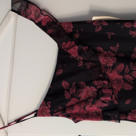 Floral Black and Red Women's Dress - Picture 8 of 10